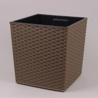 Горшок пластмассовый с вкладом JUKA RATTAN фраппе 30х30см.