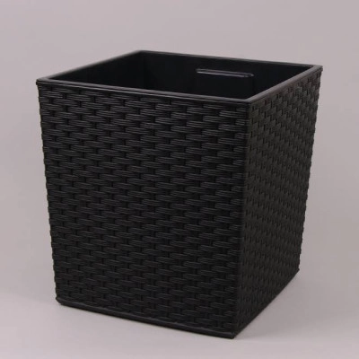 Горщик пластмасовий з вкладом JUKA RATTAN чорний 40х40см.