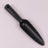 Совок пластмассовый посадочный с мерной шкалой черный R SCOOP1 93063