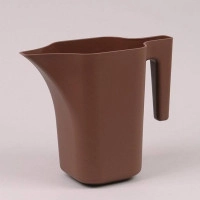 Поливалка пластмасова Jug коричнева 1.8 л. 93043